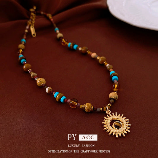 日天然石のネックレス