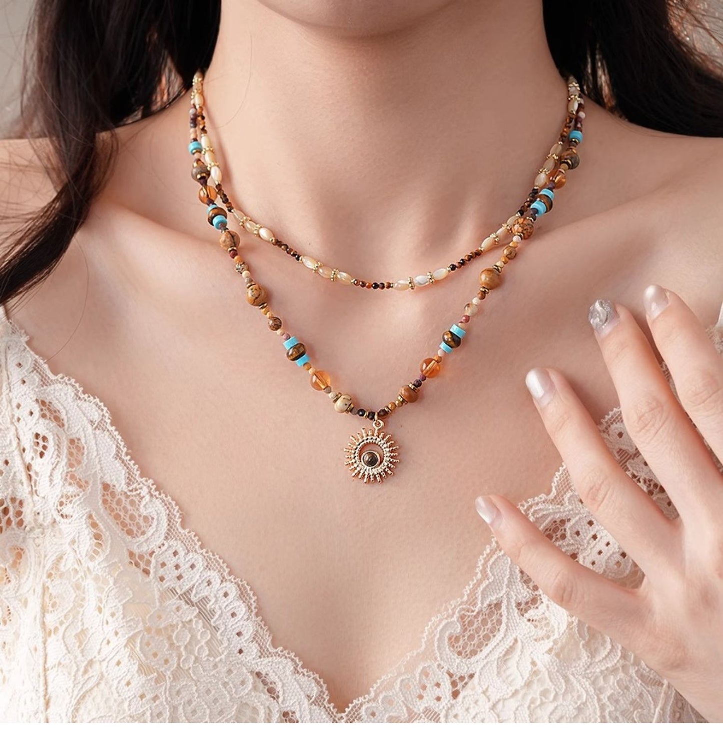 日天然石のネックレス