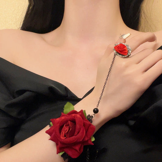 血薔薇の暗黒契約鎖